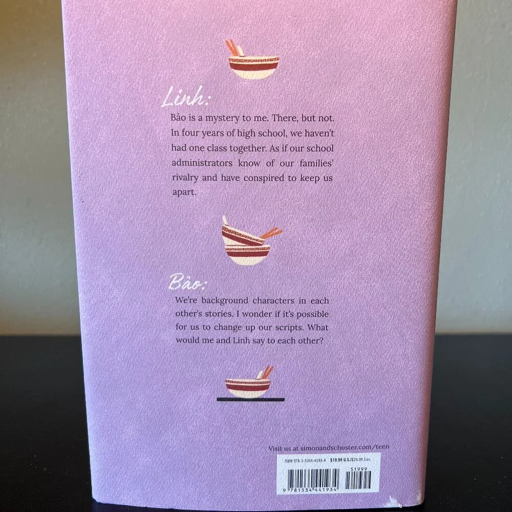 A Pho Love Story Loan Le YA Romantic Comedy Fiction Book Simon and Schuster NWT